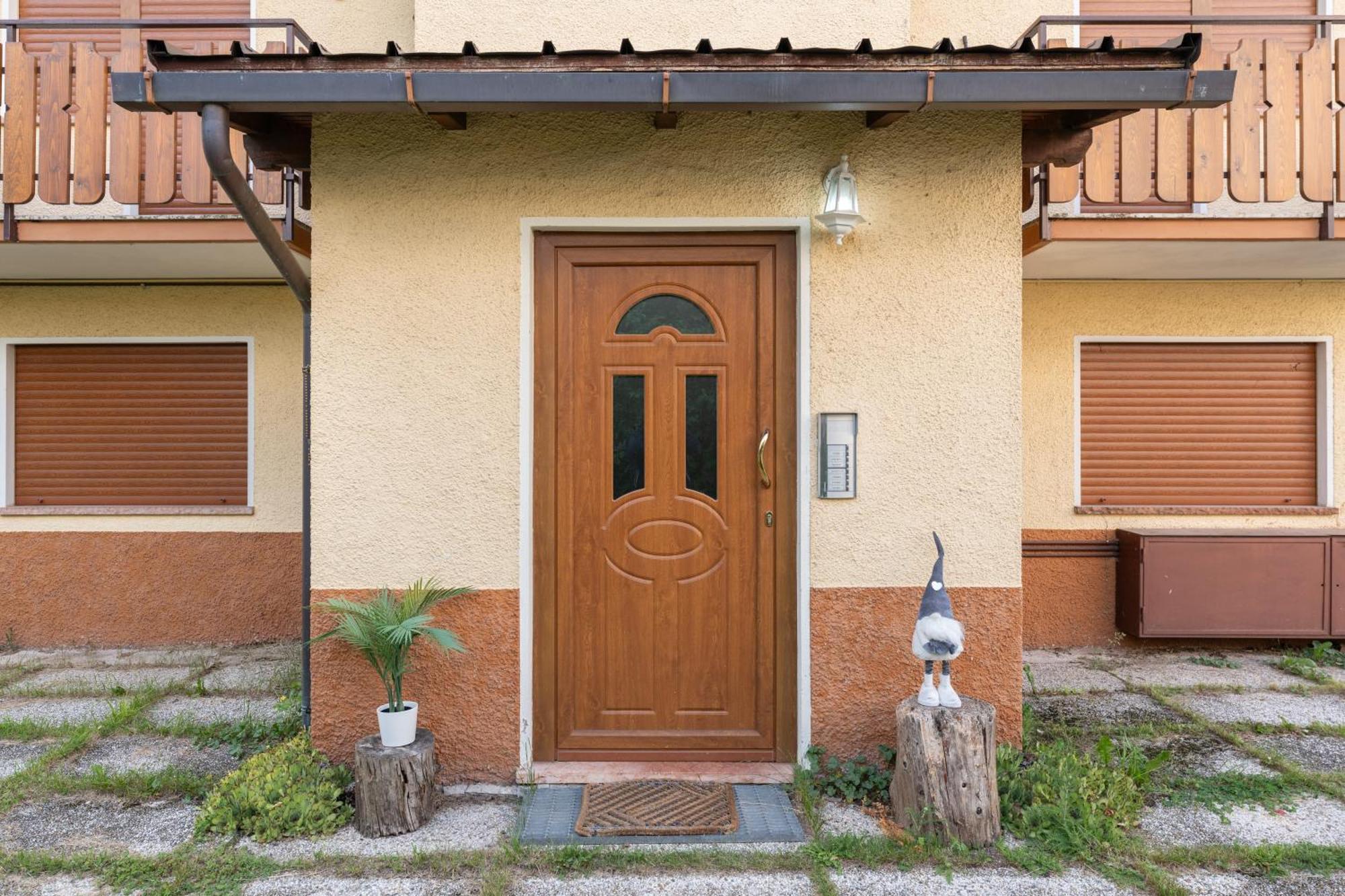 Ferienwohnung Asiago Centro Mansarda Con Balcone E Giardino Exterior foto